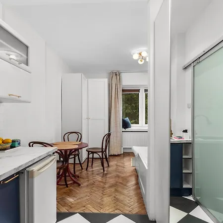 Apartment Gurgacza Homely By Bookinghost