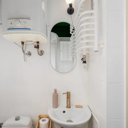 Gurgacza Homely By Bookinghost Apartman